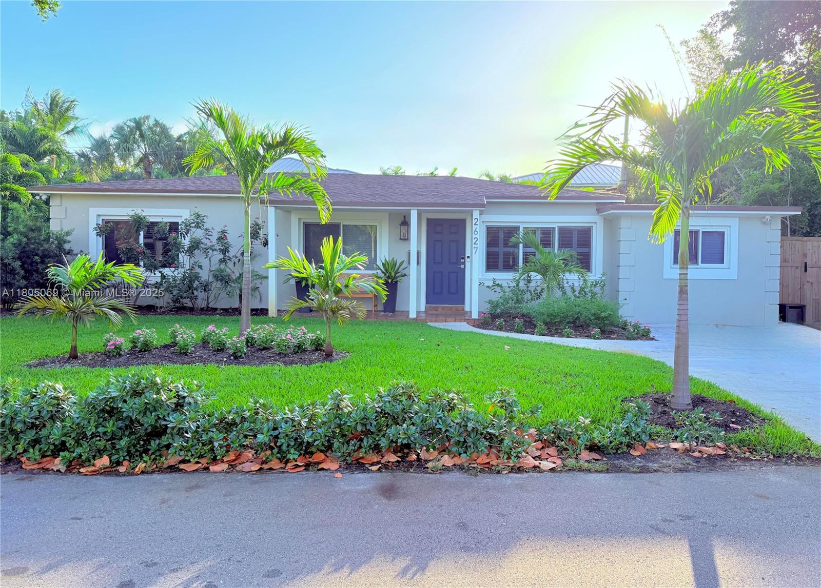 Property for Sale at 2627 Ne 10th Ave, Wilton Manors, Broward County, Florida - Bedrooms: 4 
Bathrooms: 4  - $932,000