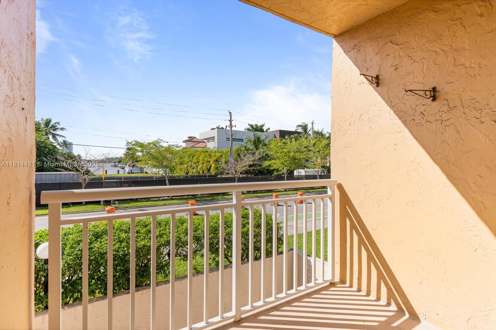 FLORENCE CONDO - Residential