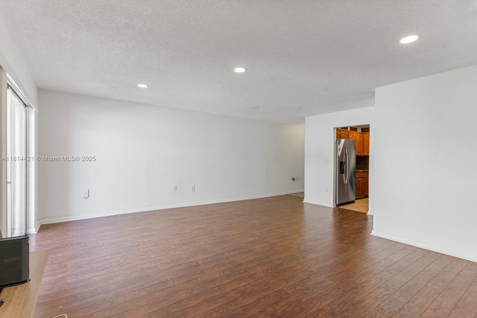FLORENCE CONDO - Residential