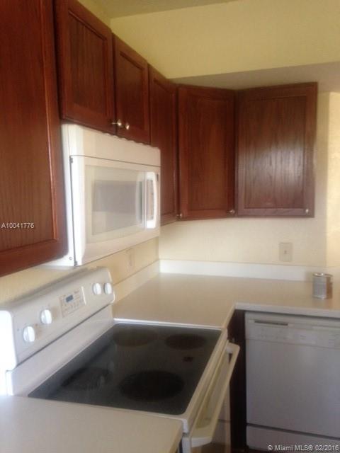 EDGEWATER CONDO - Residential Lease