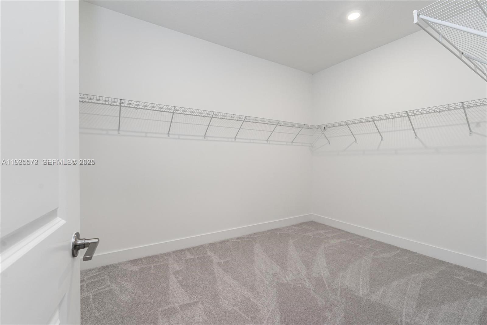 RESERVE AT DAVIE - Residential