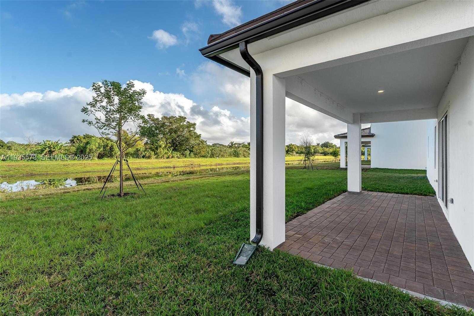 RESERVE AT DAVIE - Residential