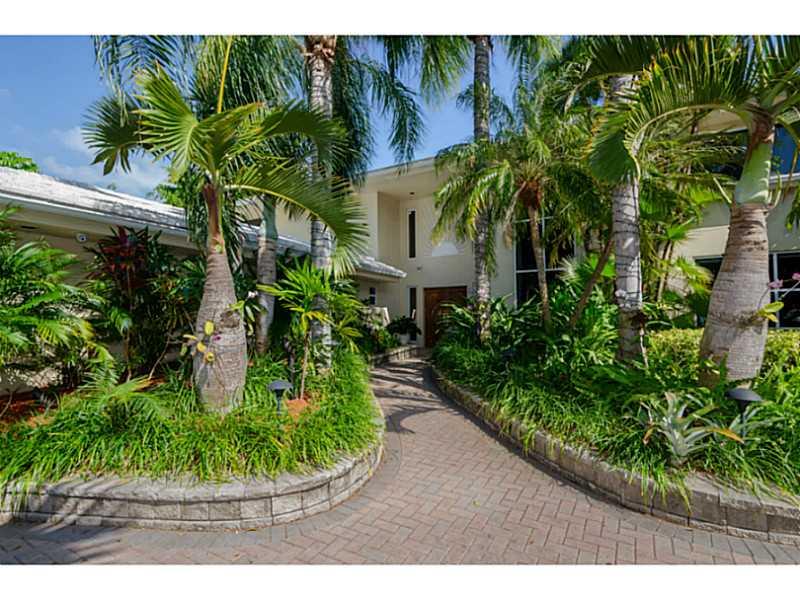 27-28 52 42 KEYSTONE ISLA - Residential