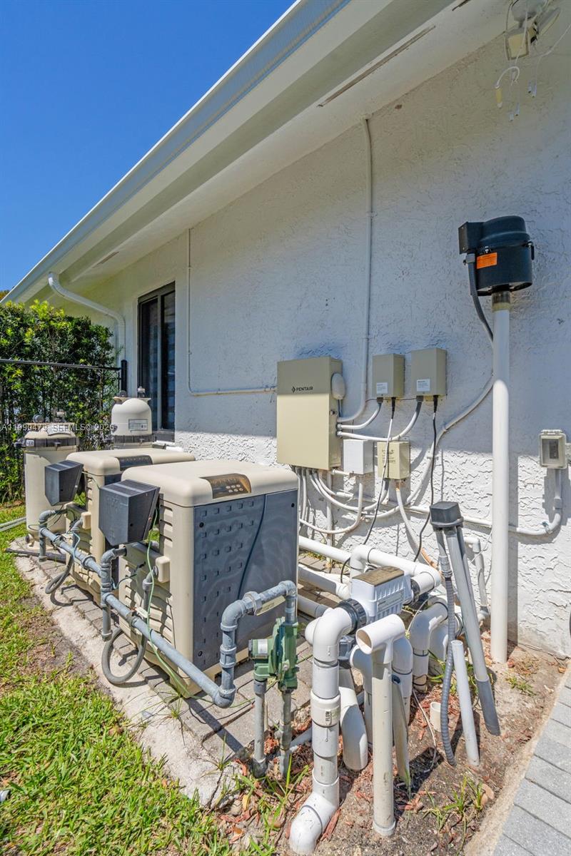 FOREST RIDGE SINGLE FAMIL - Residential