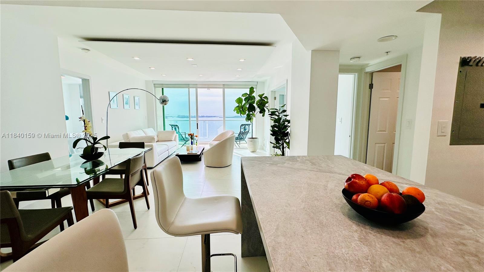 ST LOUIS CONDO - Residential Lease