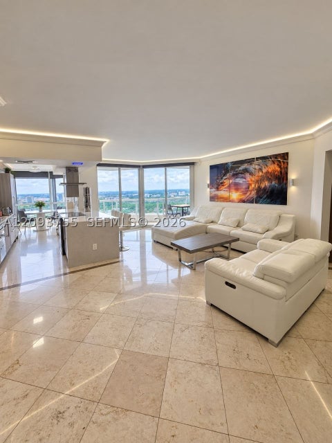 Photo of 21205 Yacht Club Dr #3105, Aventura, FL 33180 (MLS # A12093755)