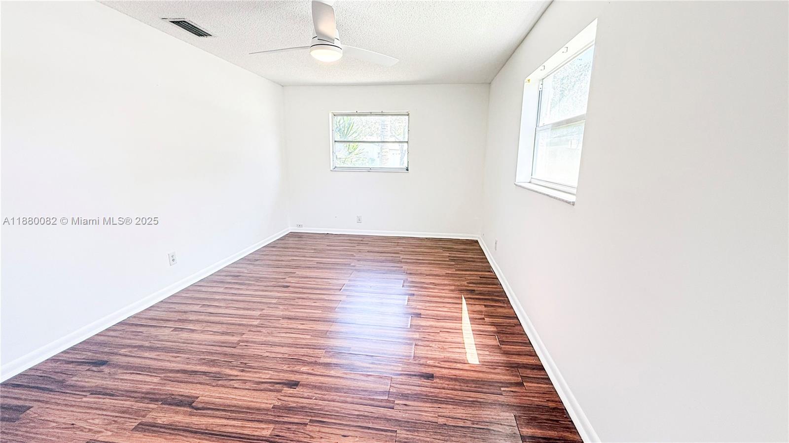 LOCH LOMOND SEC 3 - Residential Lease