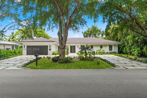 Tiny photo for 1520 Lugo Ave, Coral Gables, FL 33156 (MLS # A12077026)