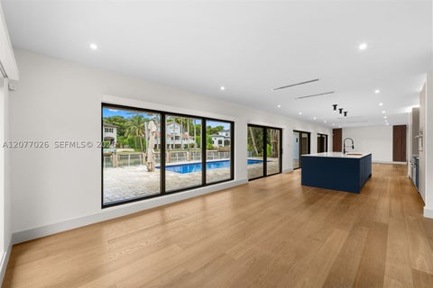 Tiny photo for 1520 Lugo Ave, Coral Gables, FL 33156 (MLS # A12077026)