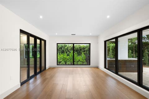 Tiny photo for 1520 Lugo Ave, Coral Gables, FL 33156 (MLS # A12077026)