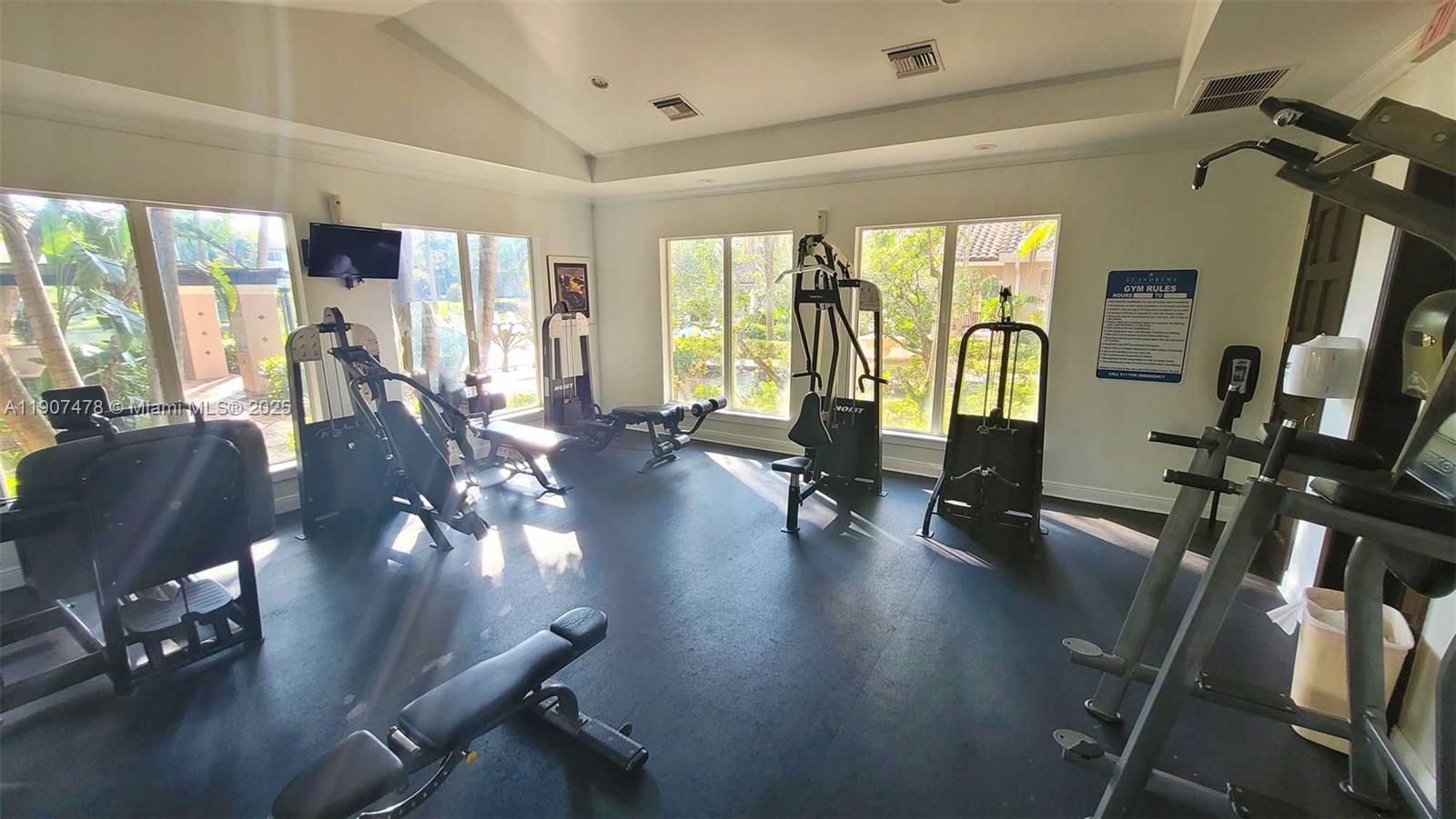 ST ANDREWS CONDO - Residential Lease