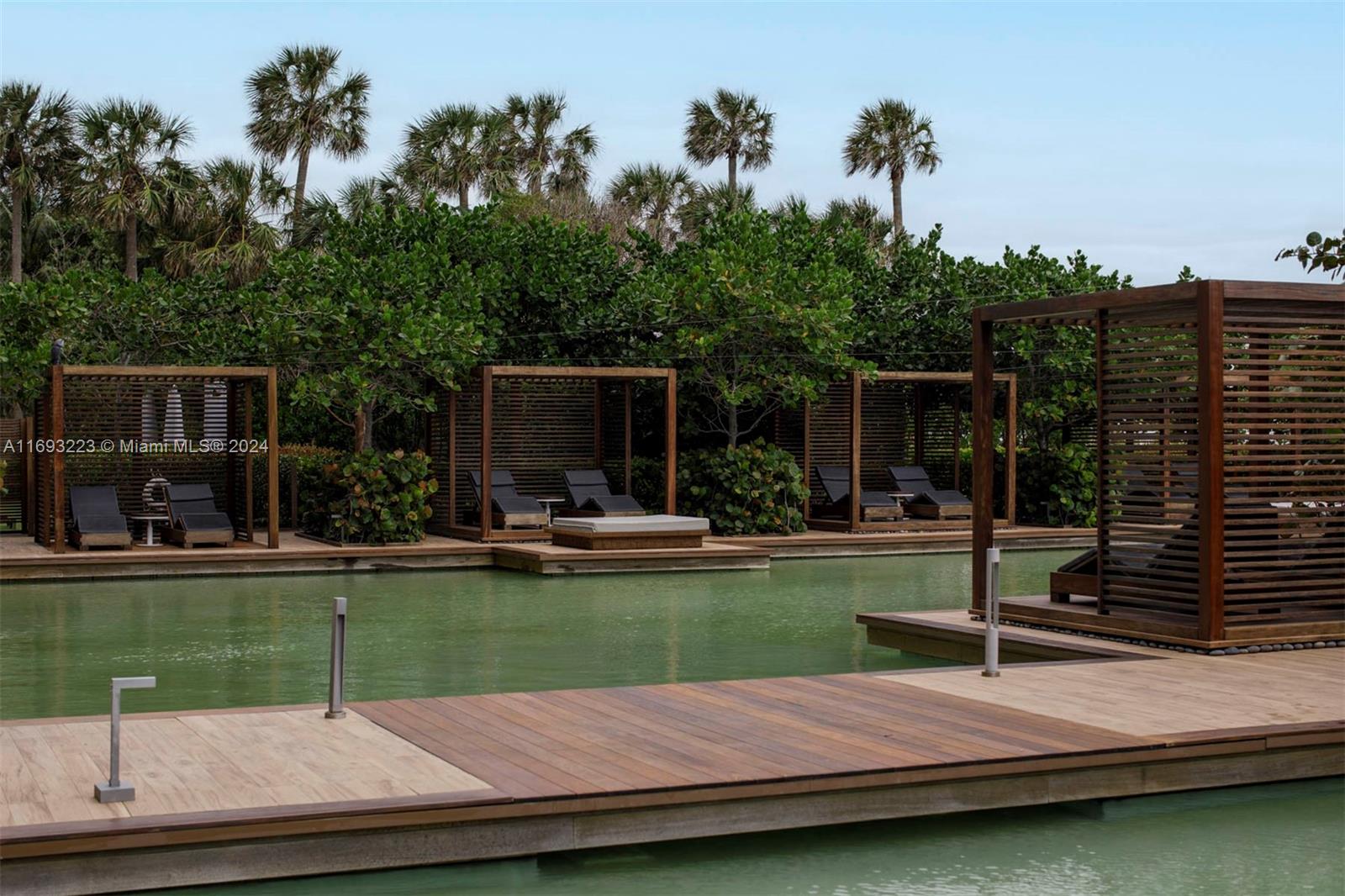 ALTOS DEL MAR NO. 5 - Residential