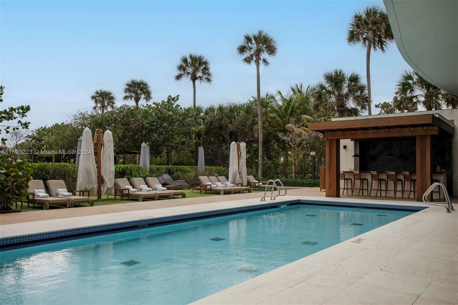 ALTOS DEL MAR NO. 5 - Residential