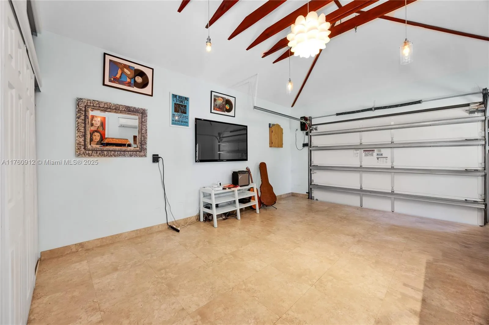 Coral Gables, Florida 33146, United States, 4 Bedrooms Bedrooms, ,4 BathroomsBathrooms,Residential,Active,86907