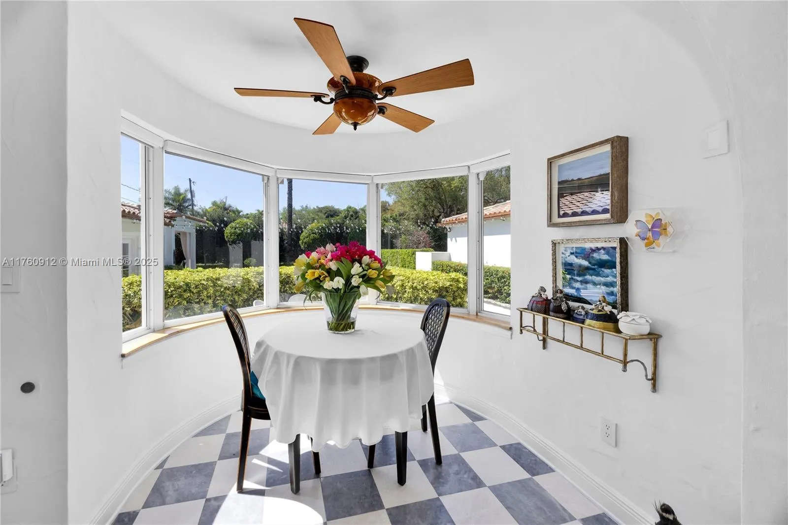 Coral Gables, Florida 33146, United States, 4 Bedrooms Bedrooms, ,4 BathroomsBathrooms,Residential,Active,86907