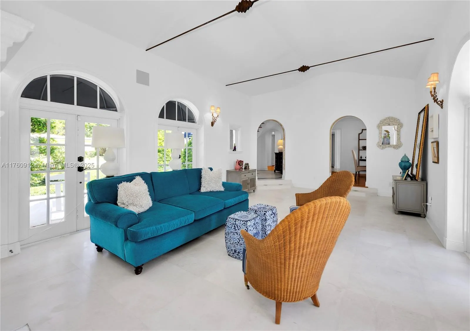 Coral Gables, Florida 33146, United States, 4 Bedrooms Bedrooms, ,4 BathroomsBathrooms,Residential,Active,86907