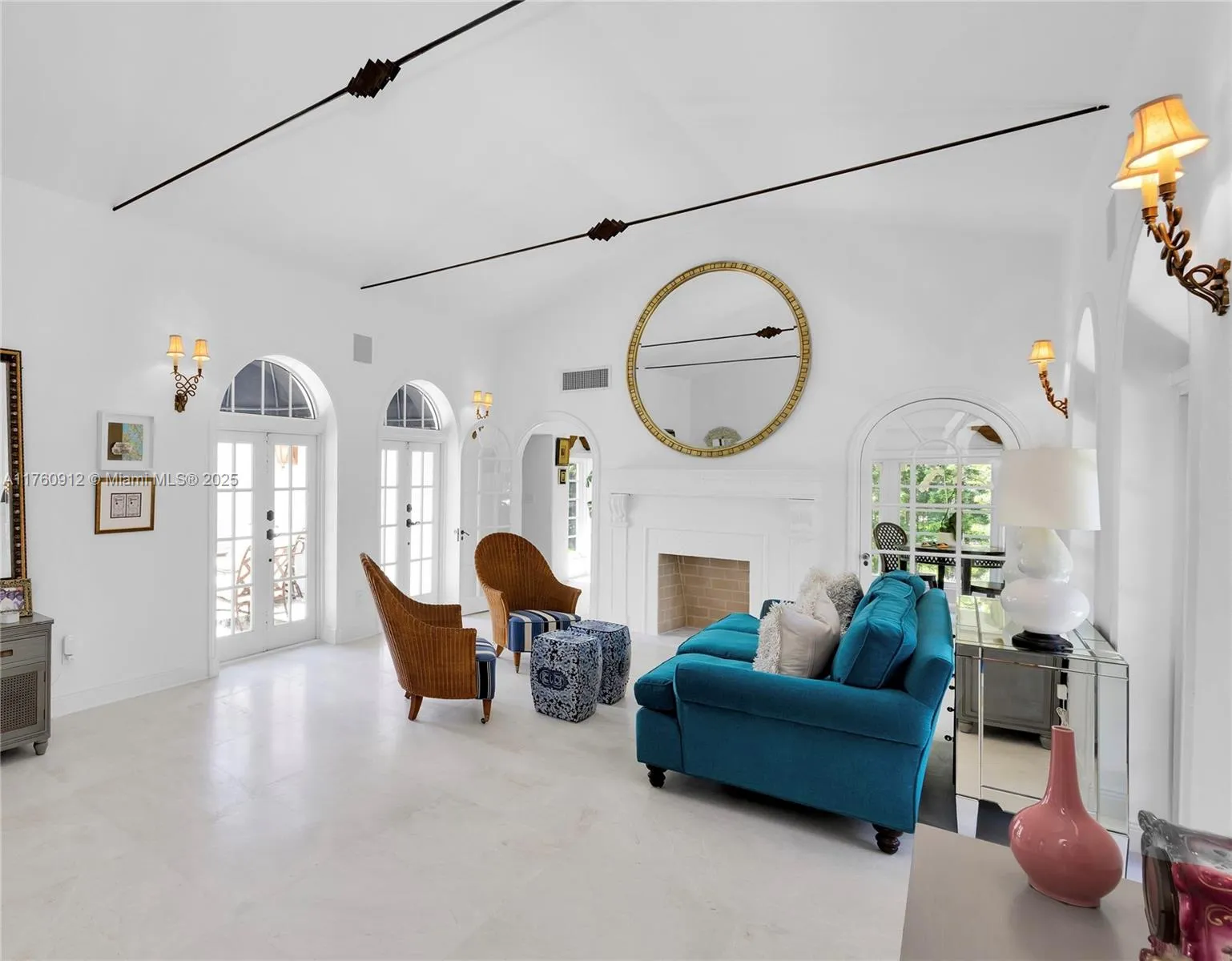 Coral Gables, Florida 33146, United States, 4 Bedrooms Bedrooms, ,4 BathroomsBathrooms,Residential,Active,86907