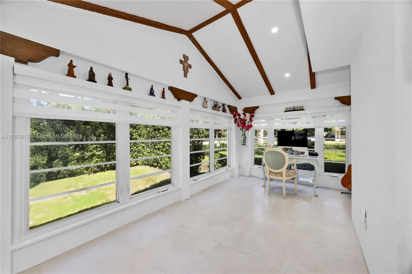 Coral Gables, Florida 33146, United States, 4 Bedrooms Bedrooms, ,4 BathroomsBathrooms,Residential,Active,86907