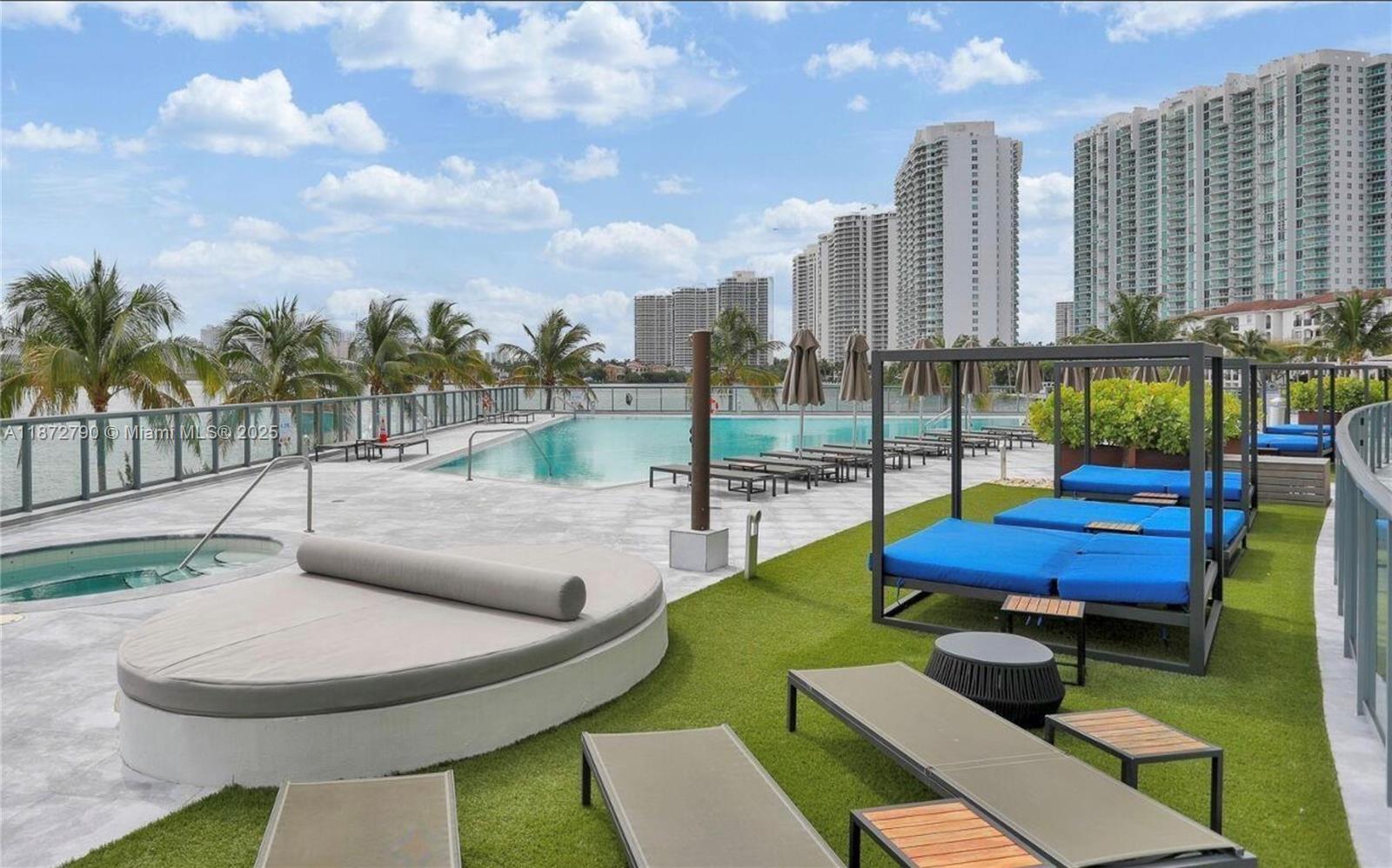 ECHO CONDO - Residential Lease