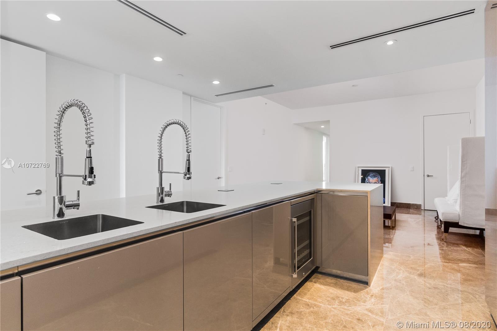 FENDI CHATEAU RESIDENCES - Residential