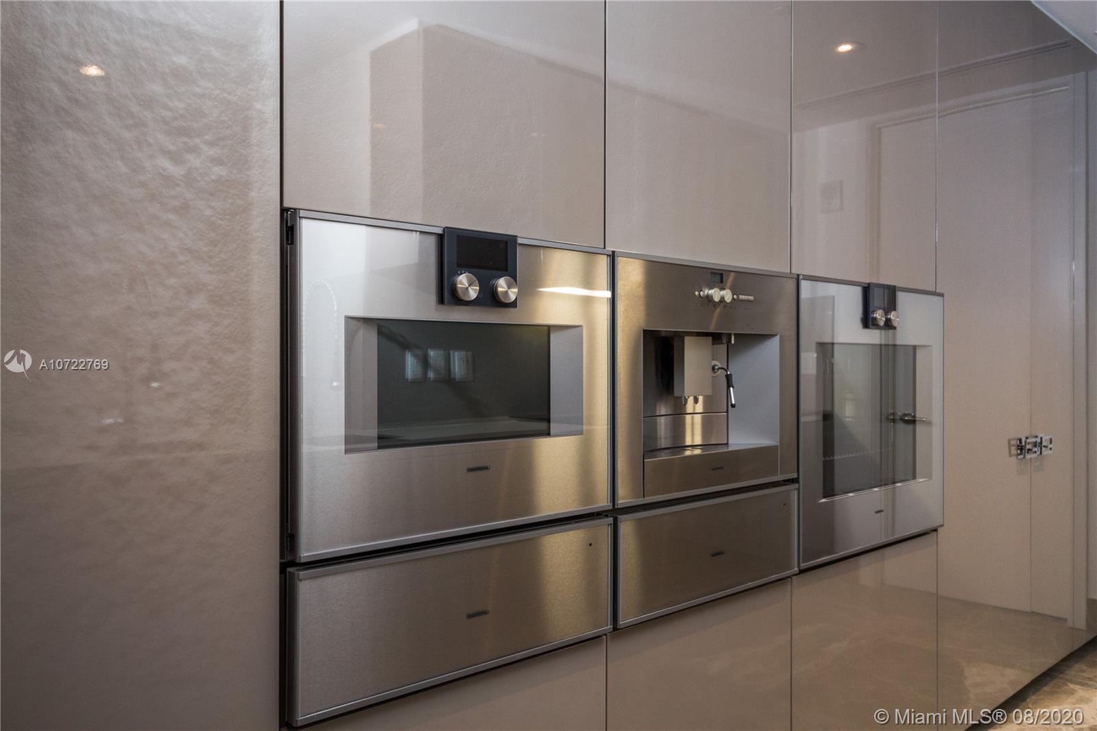 FENDI CHATEAU RESIDENCES - Residential