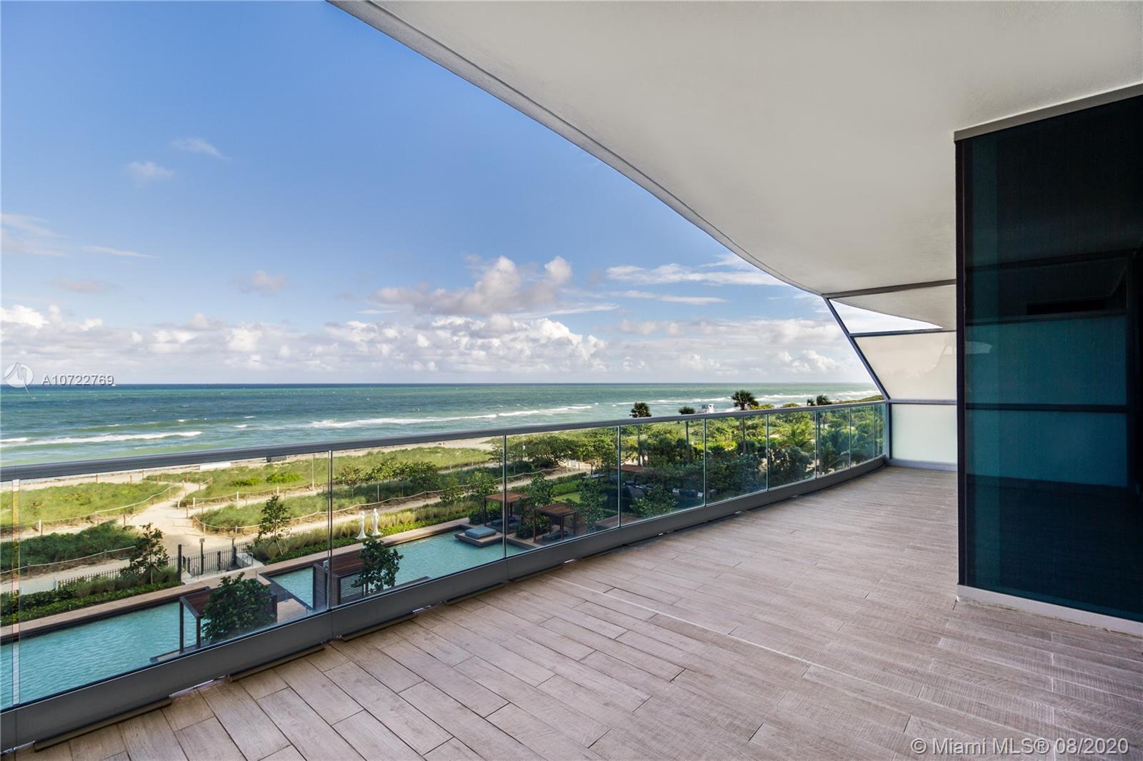 FENDI CHATEAU RESIDENCES - Residential