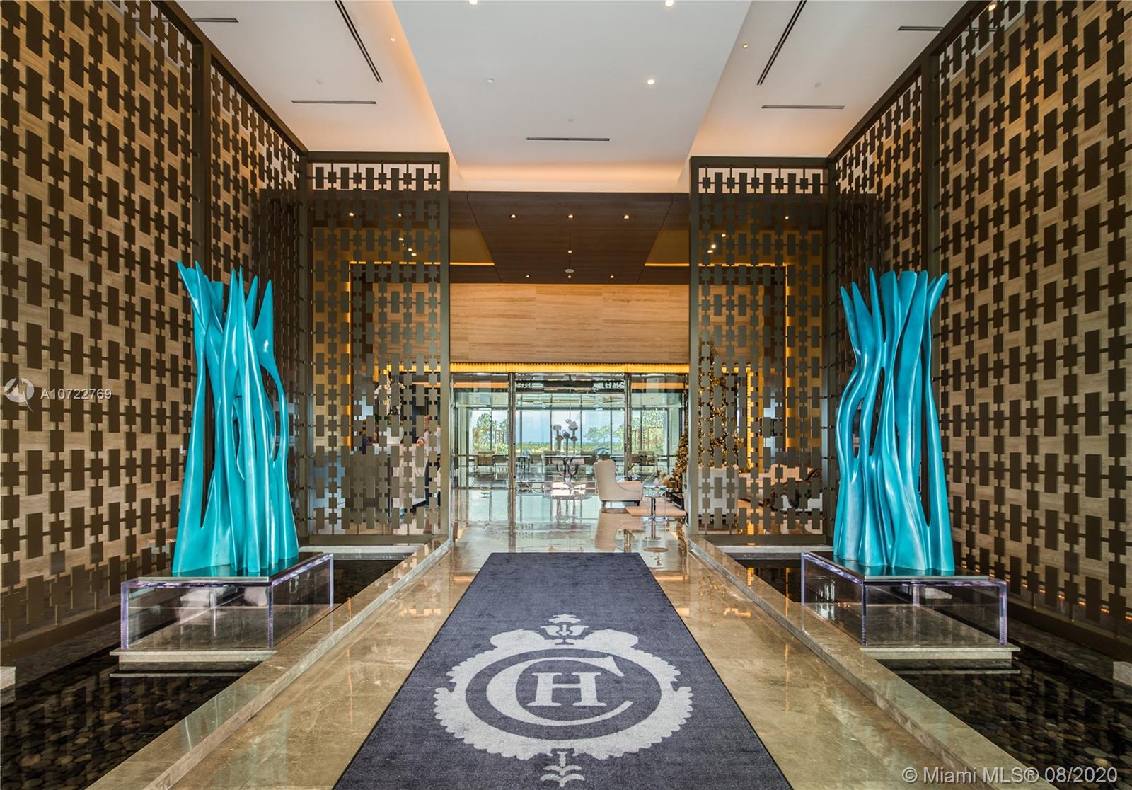 FENDI CHATEAU RESIDENCES - Residential