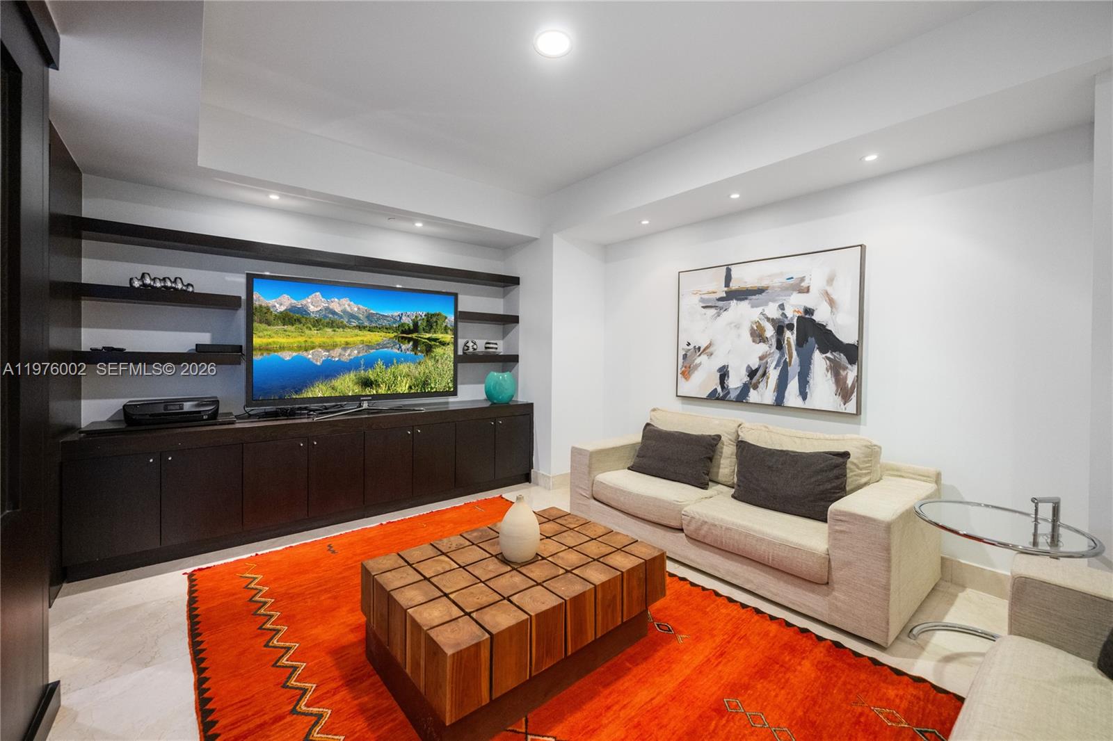 THE PENINSULA CONDO - Residential Lease