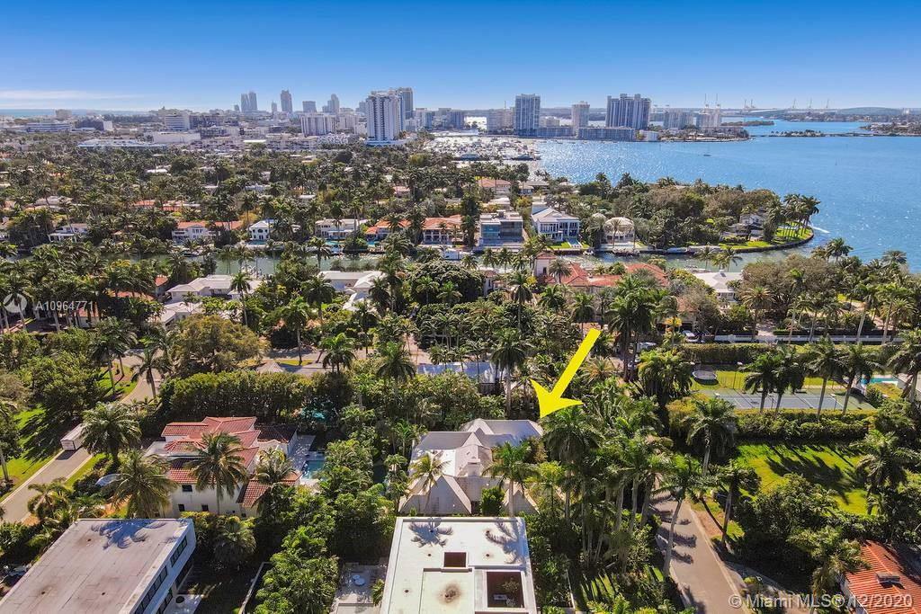 SUNSET ISLANDS-ISLAND NO - Residential