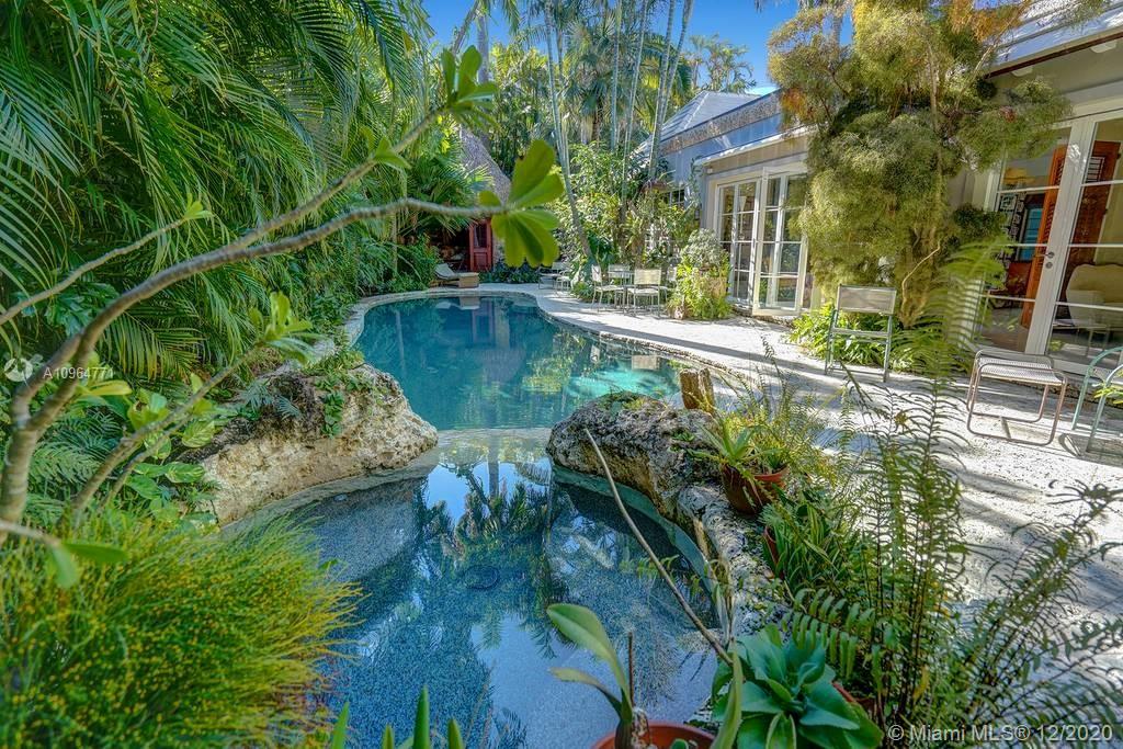 SUNSET ISLANDS-ISLAND NO - Residential