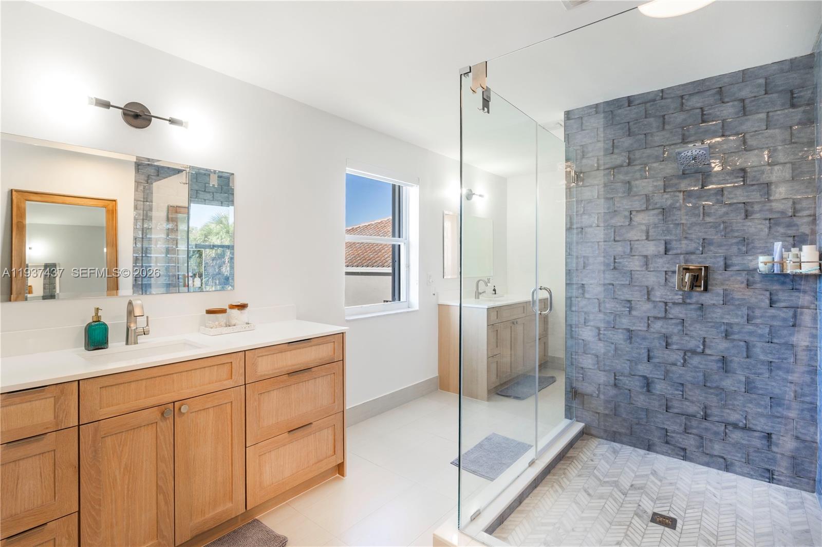 SILVER LAKES PHASE III RE - Residential