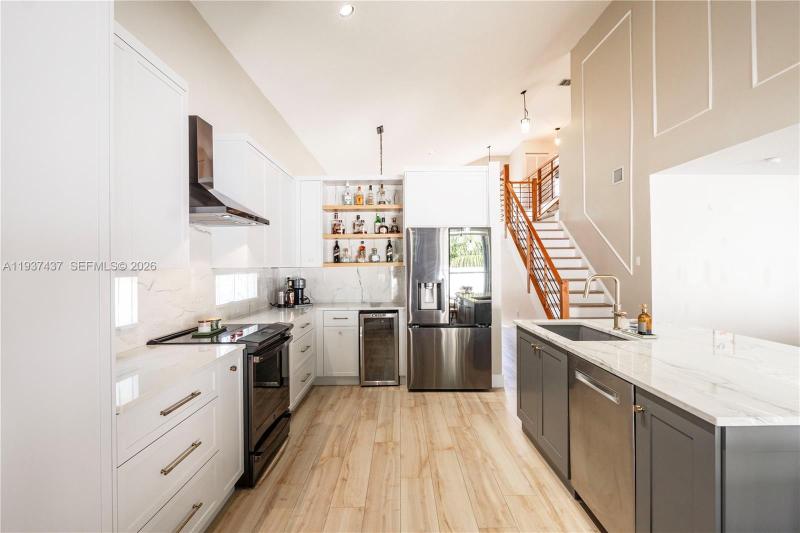 SILVER LAKES PHASE III RE - Residential