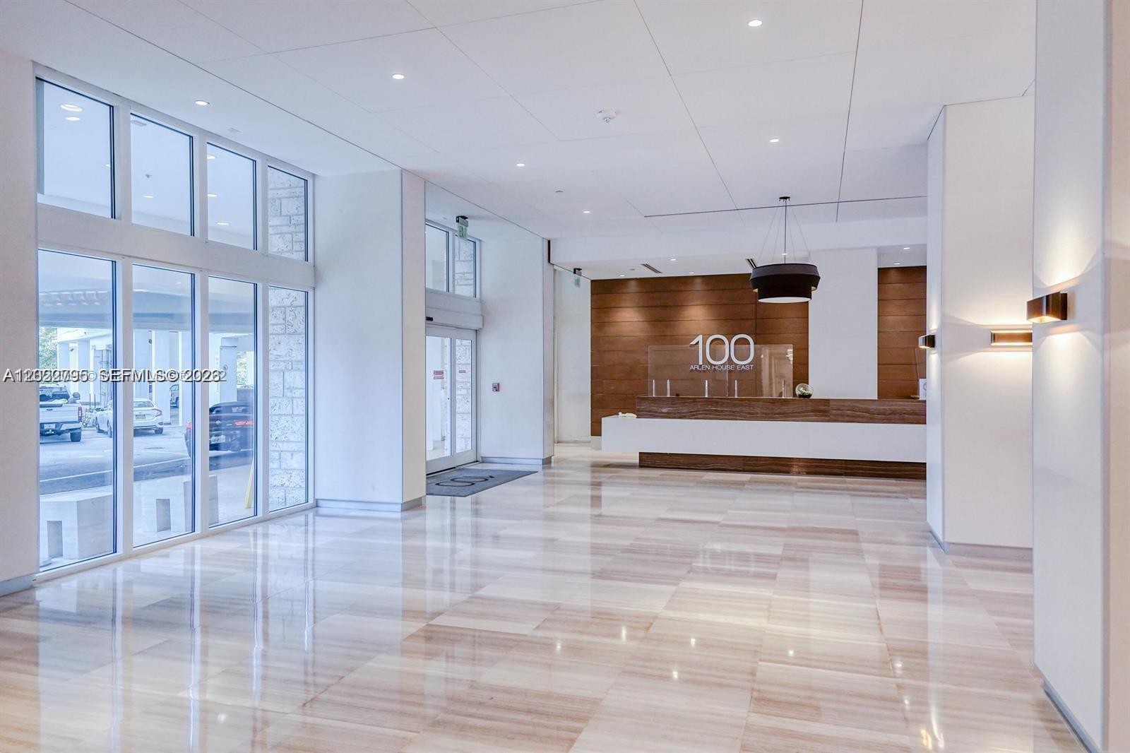 ARLEN HOUSE EAST - Residential