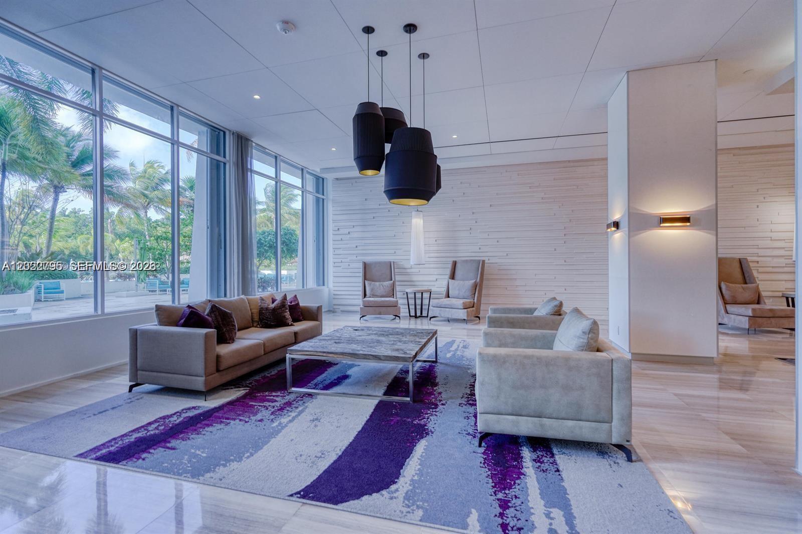 ARLEN HOUSE EAST - Residential