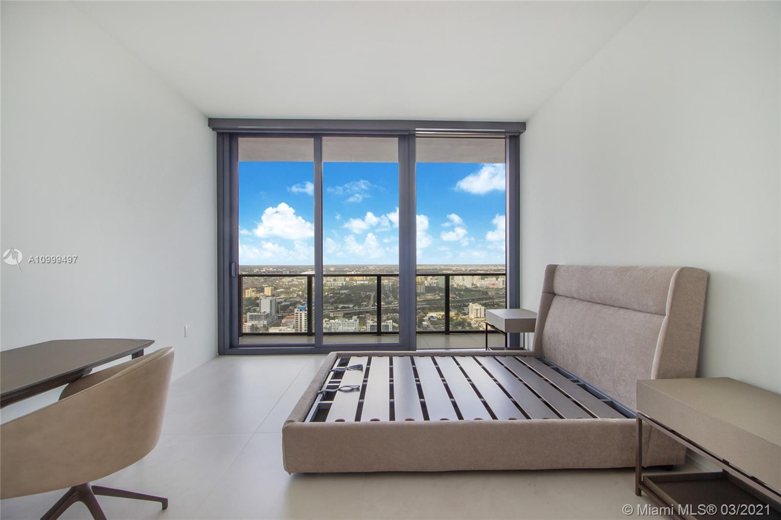 One thousand - Residential