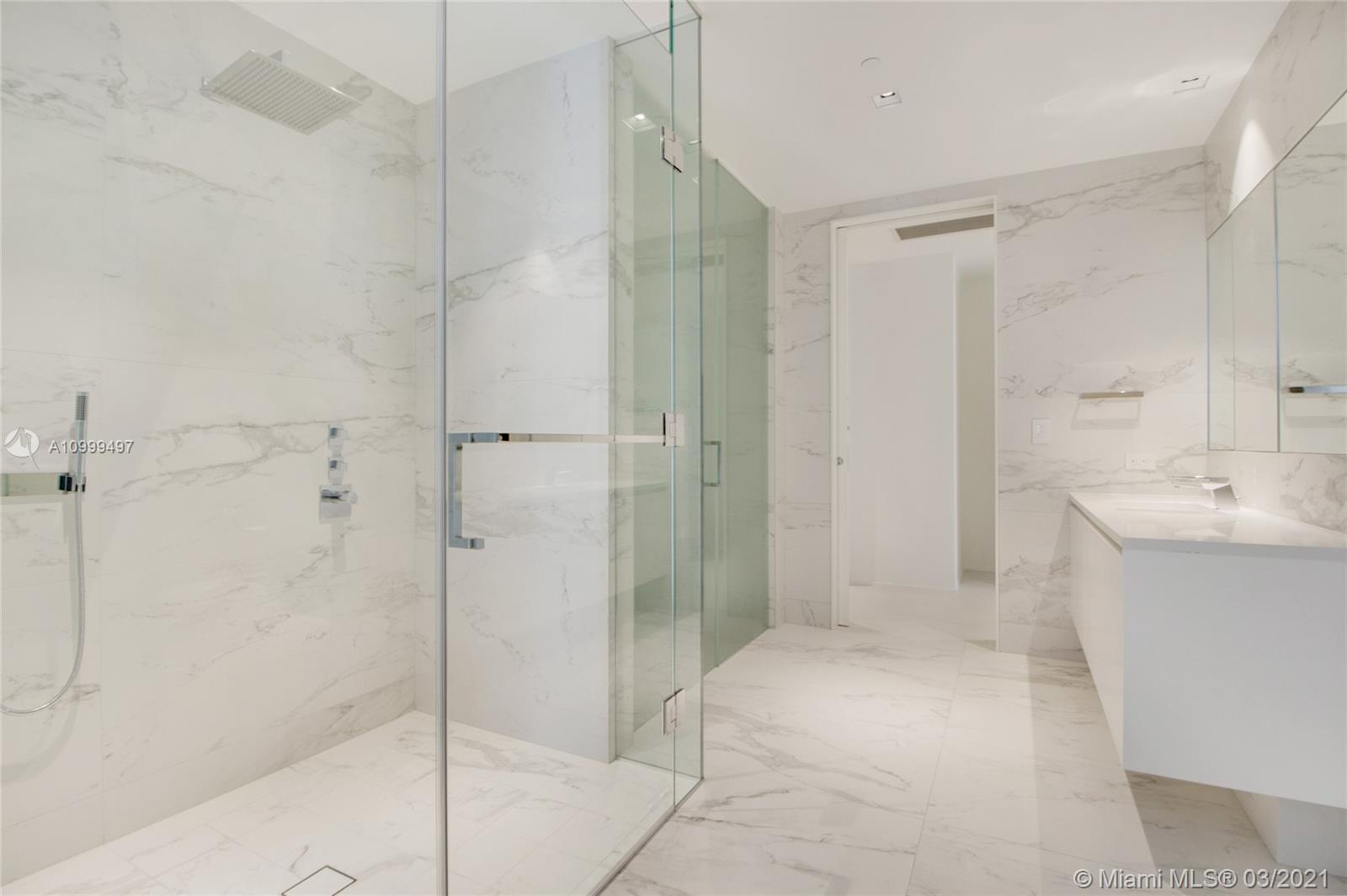 One thousand - Residential