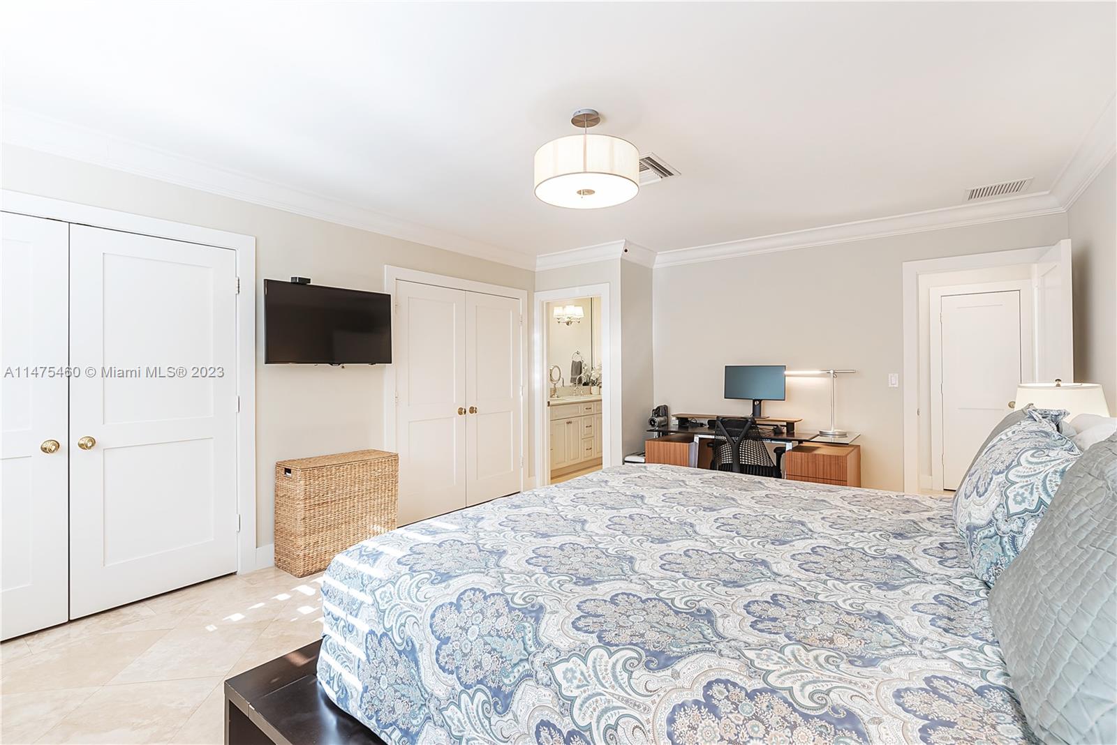 CORAL GABLES RIVIERA SEC - Residential