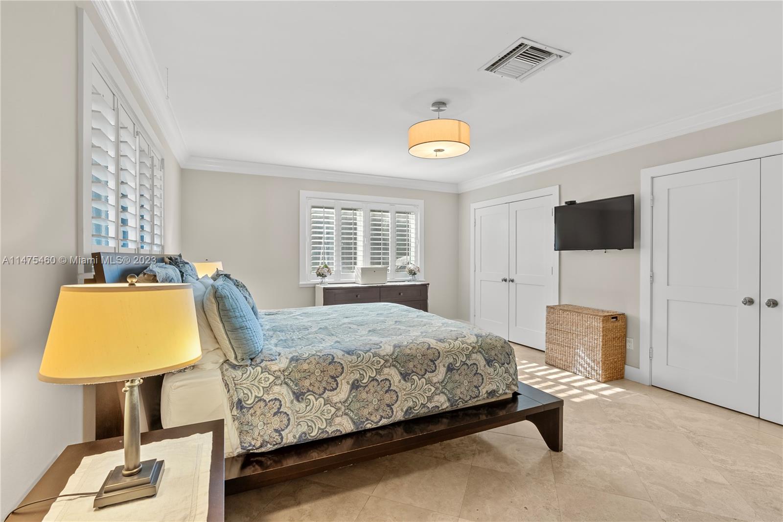 CORAL GABLES RIVIERA SEC - Residential