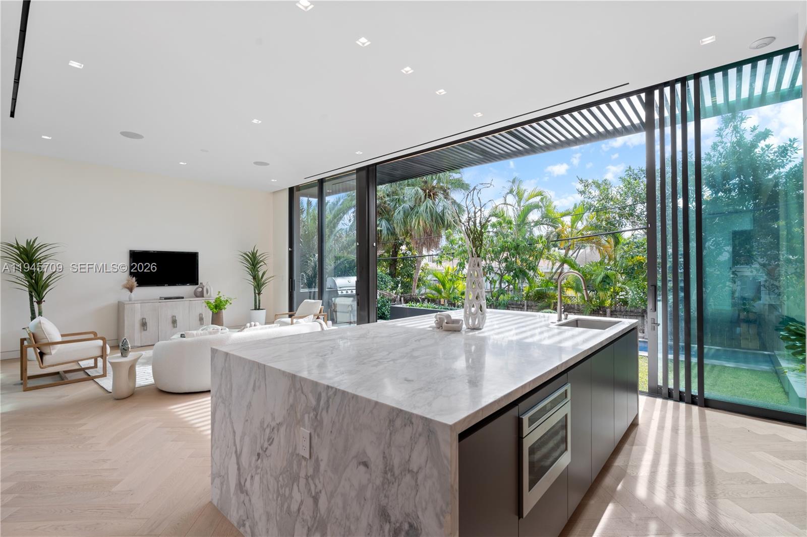 LAKE VIEW SUB - Residential