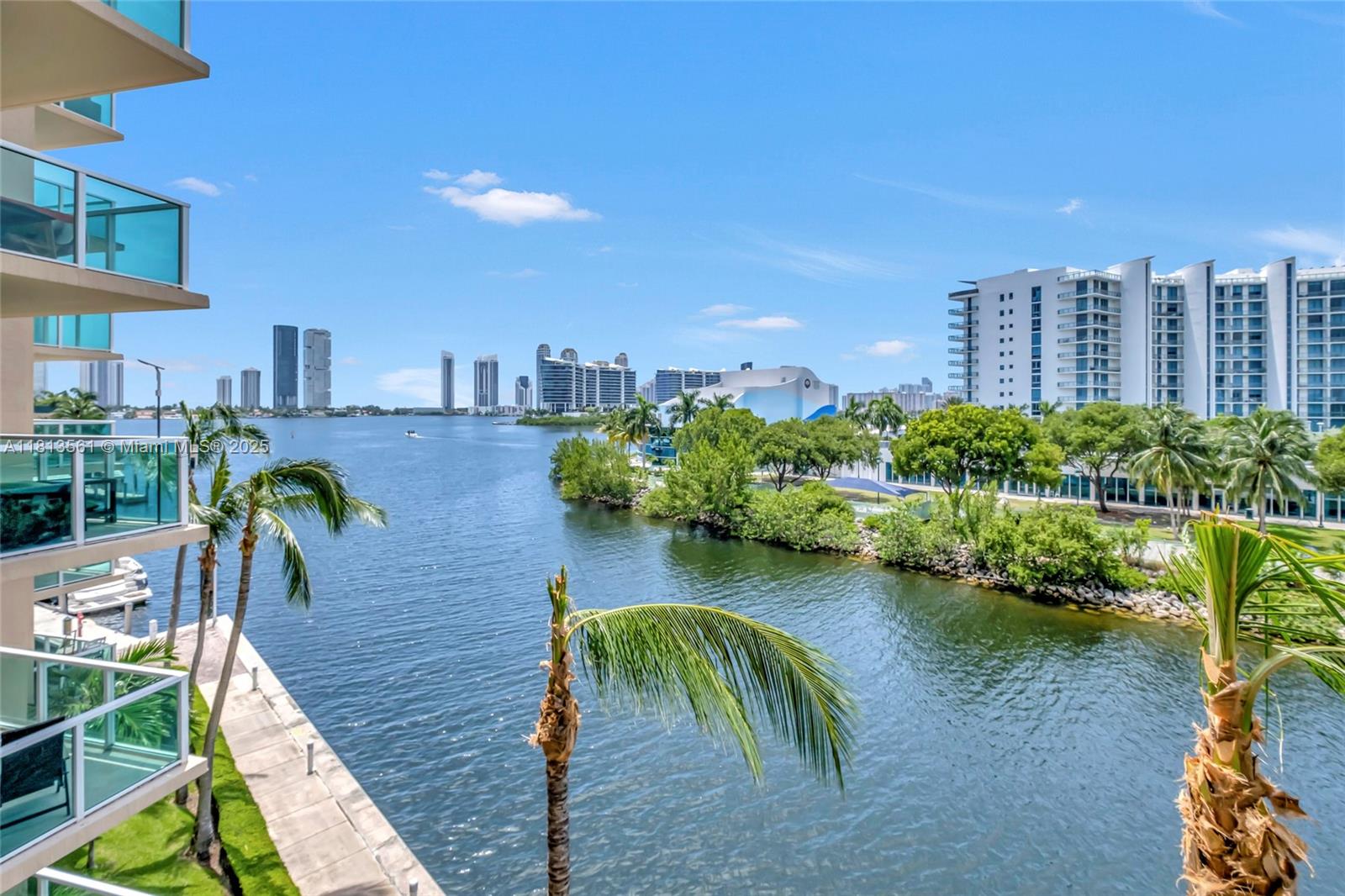 Property for Sale at 3330 Ne 190th St 416, Aventura, Miami-Dade County, Florida - Bedrooms: 2 
Bathrooms: 3  - $599,000