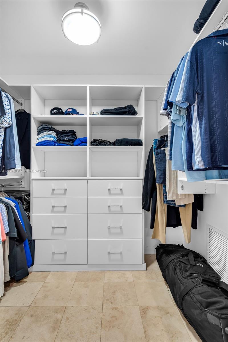 KEY COLONY NO 2 CONDO - Residential