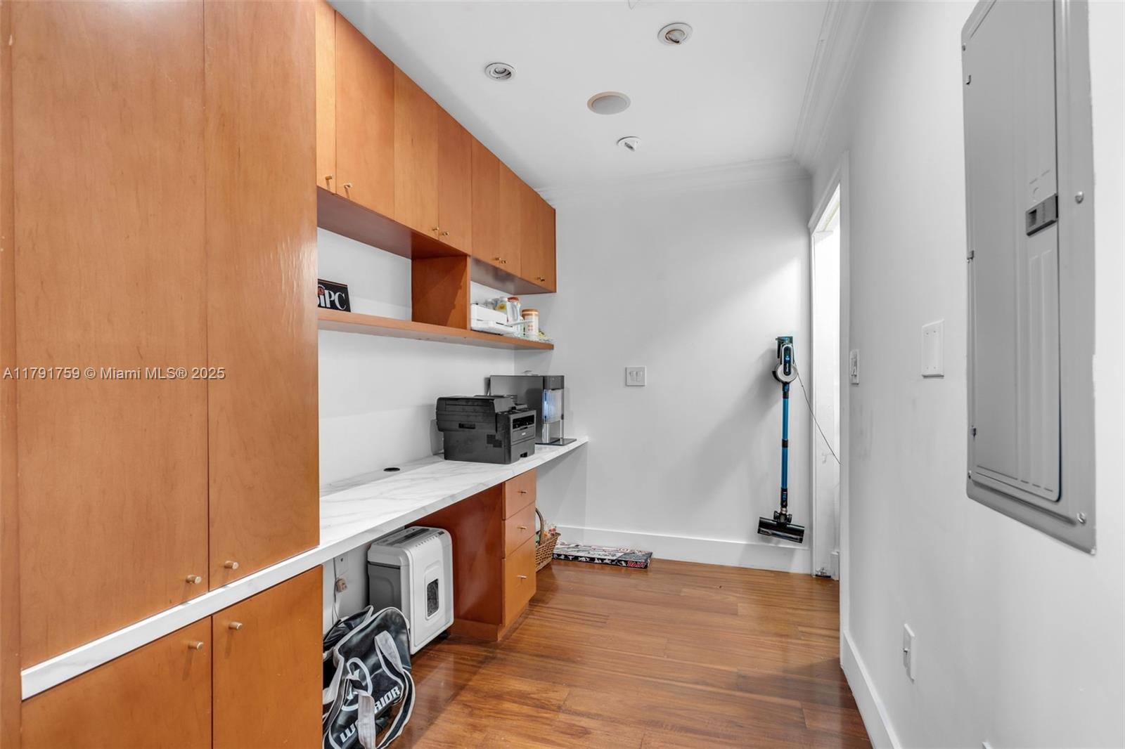 KEY COLONY NO 2 CONDO - Residential