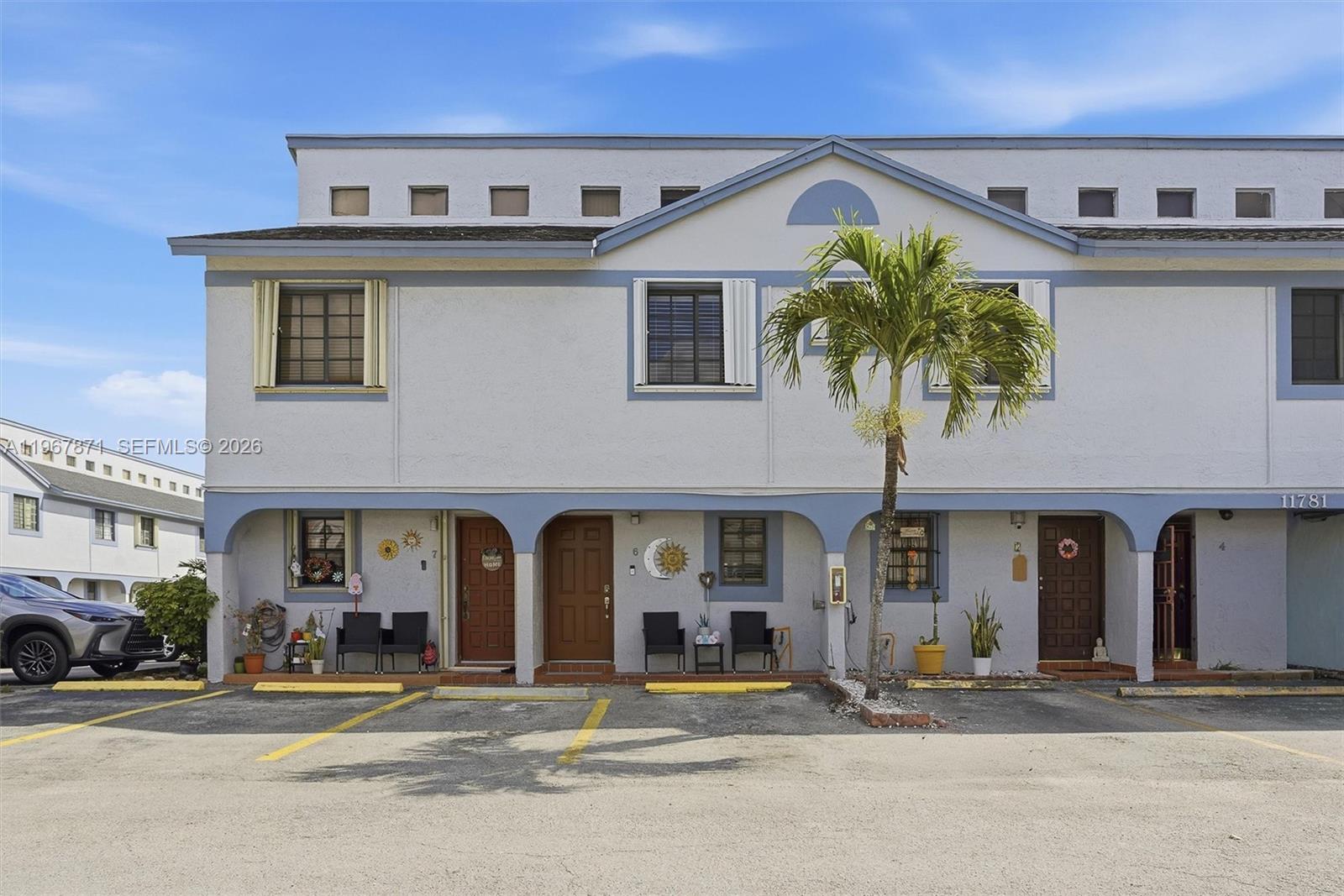 11781 SW 18th St 6-40