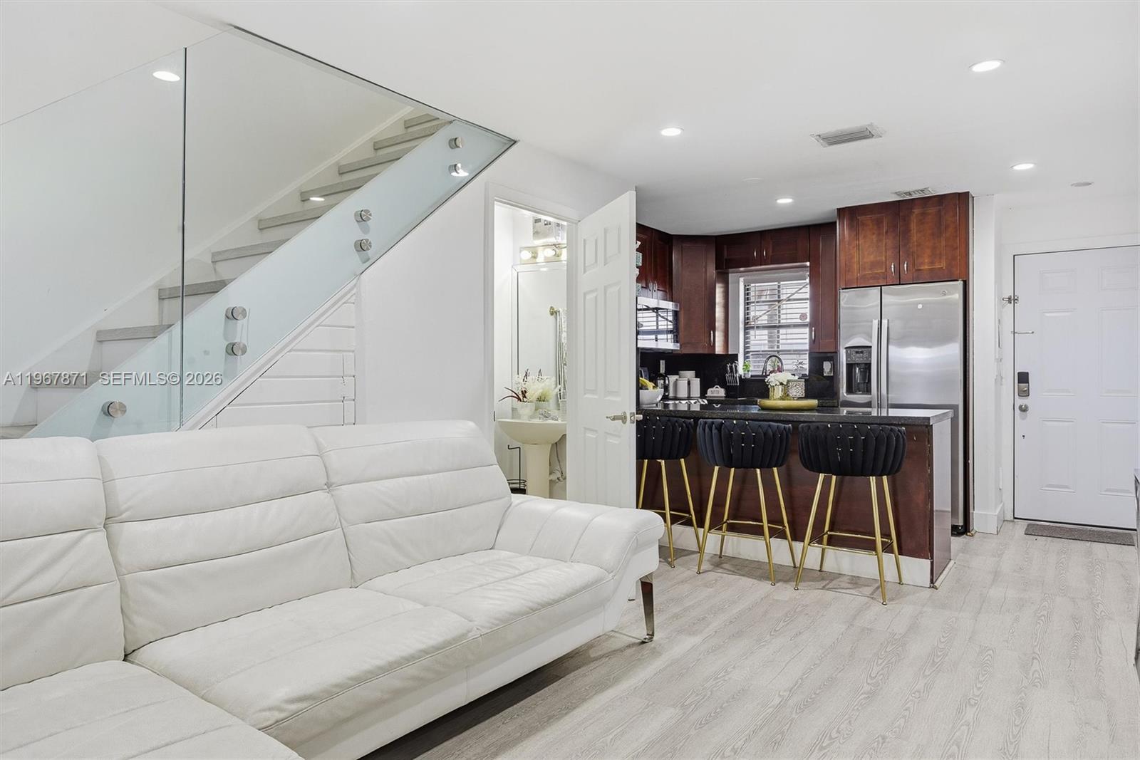 INTERNATIONAL PRINCESS CO - Residential