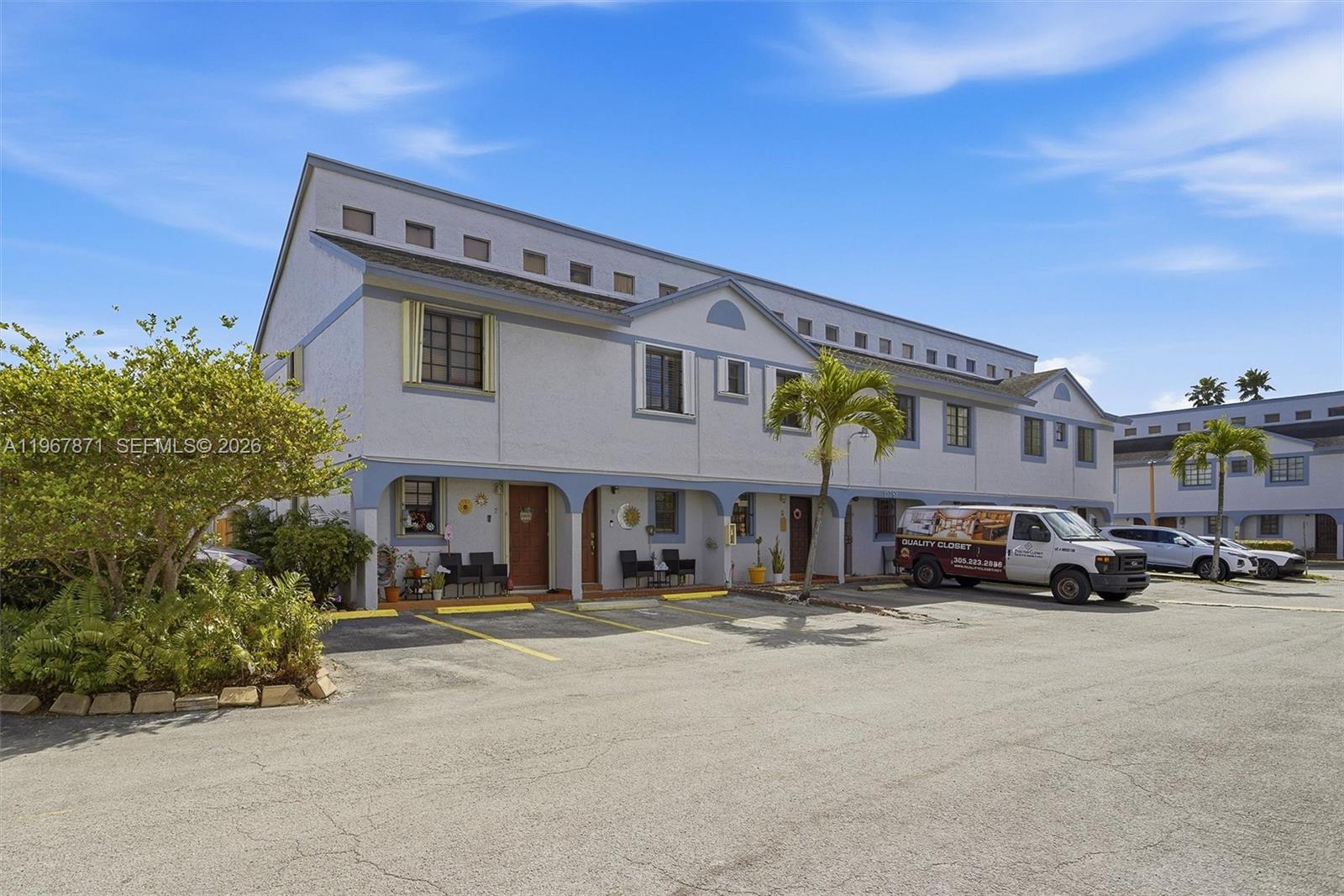 11781 SW 18th St 6-40