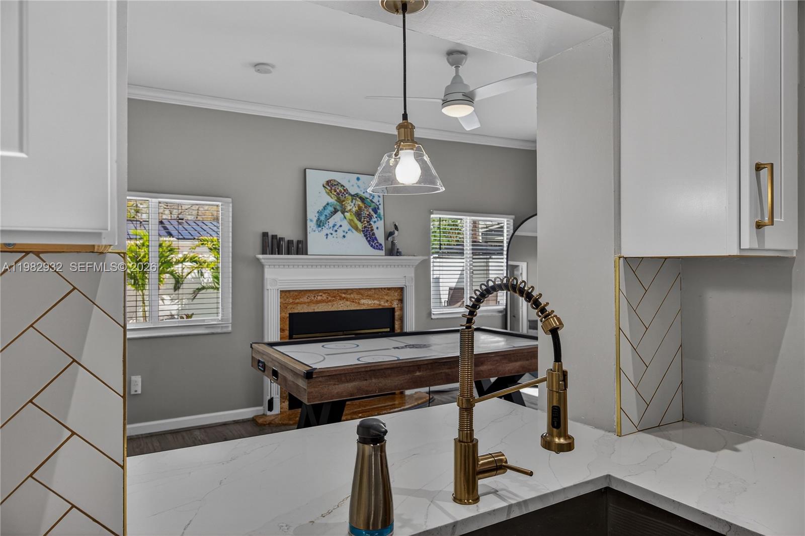 IMPERIAL POINT 1 SEC - Residential Lease