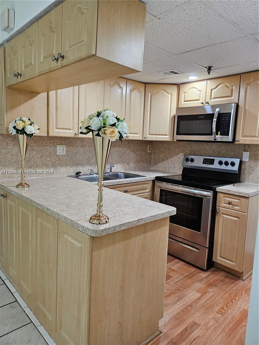 THE PRADO CONDO - Residential Lease