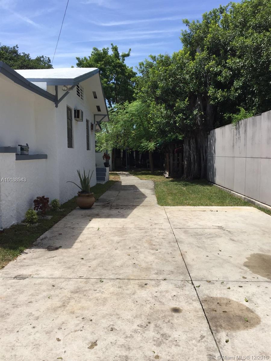 Wyndwood Park - Residential