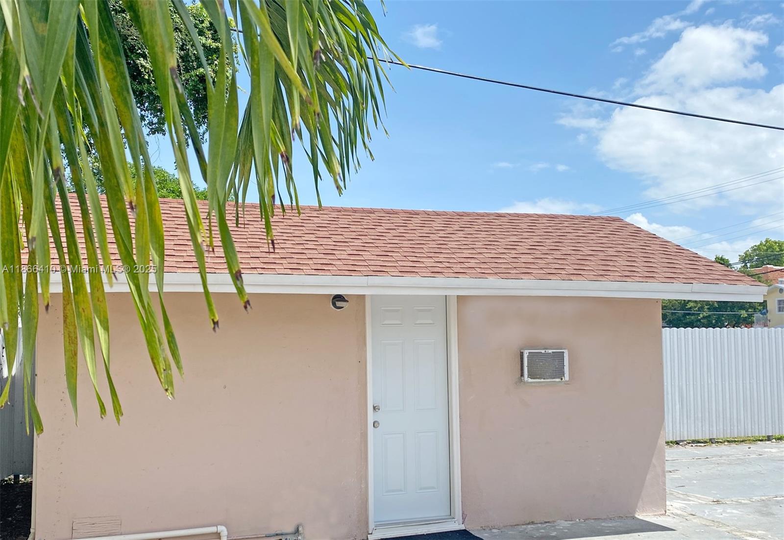 Studio in the heart of SW Miami area. Close to Flagler and SW 17 Avenue. Electricity and water are included in the rental price. For One Person, and No Pets allowed. One Assigned gated parking space. Requirements: First month, Last month, and Security Deposit of one month. Proof of income/funds, tenant screening report, and credit score will be required.