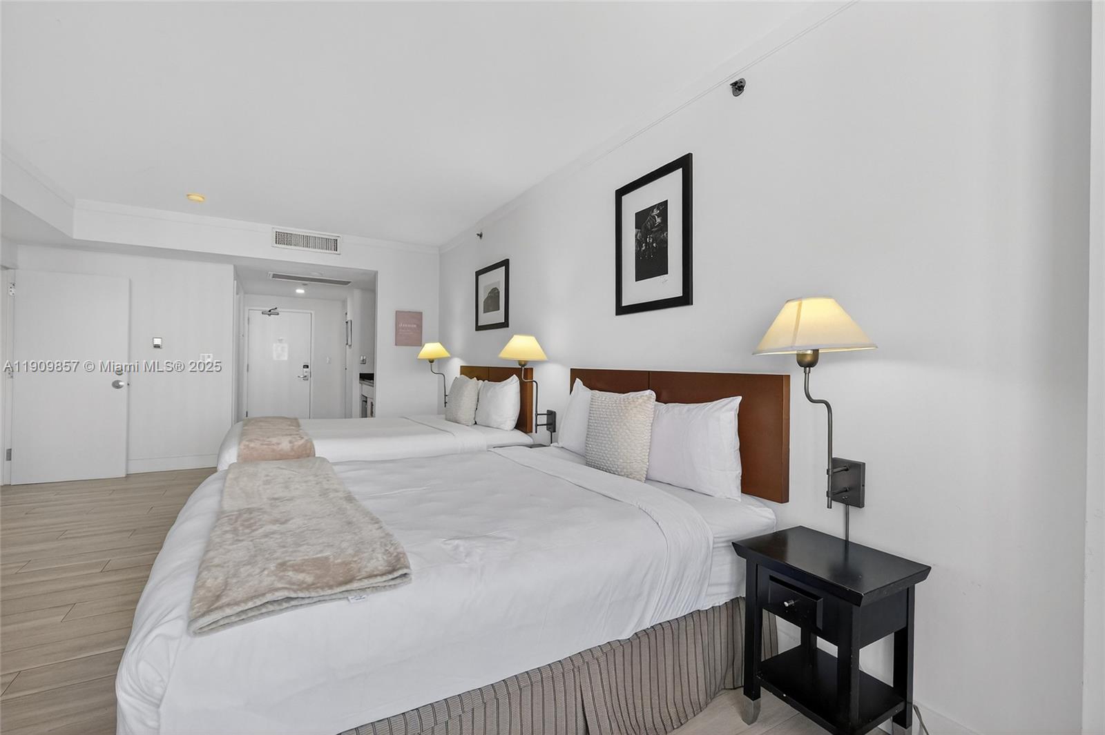 MUTINY PARK CONDO - Residential